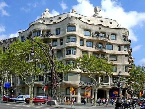 Plaza Universitat-1